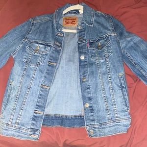 Levi’s denim jacket